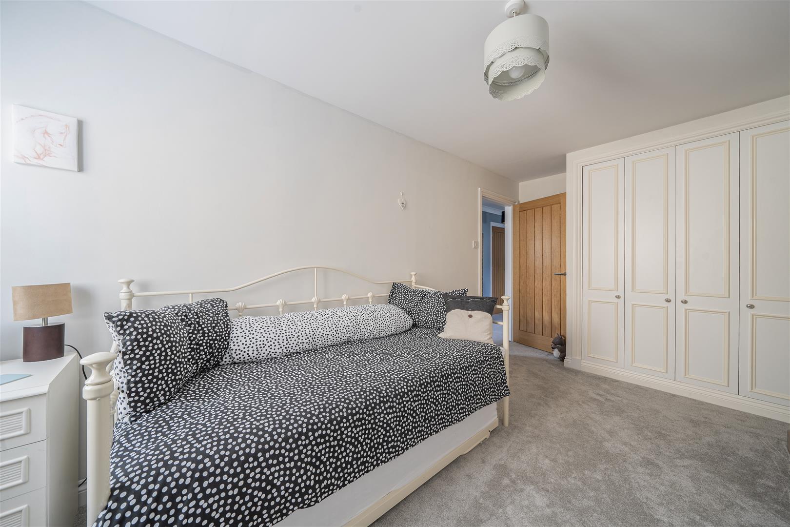 Rushcroft Close, Lea, Malmesbury